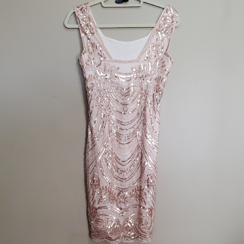 Elegant Sequin Flesh Color Dress Size Medium - Picture 1 of 5